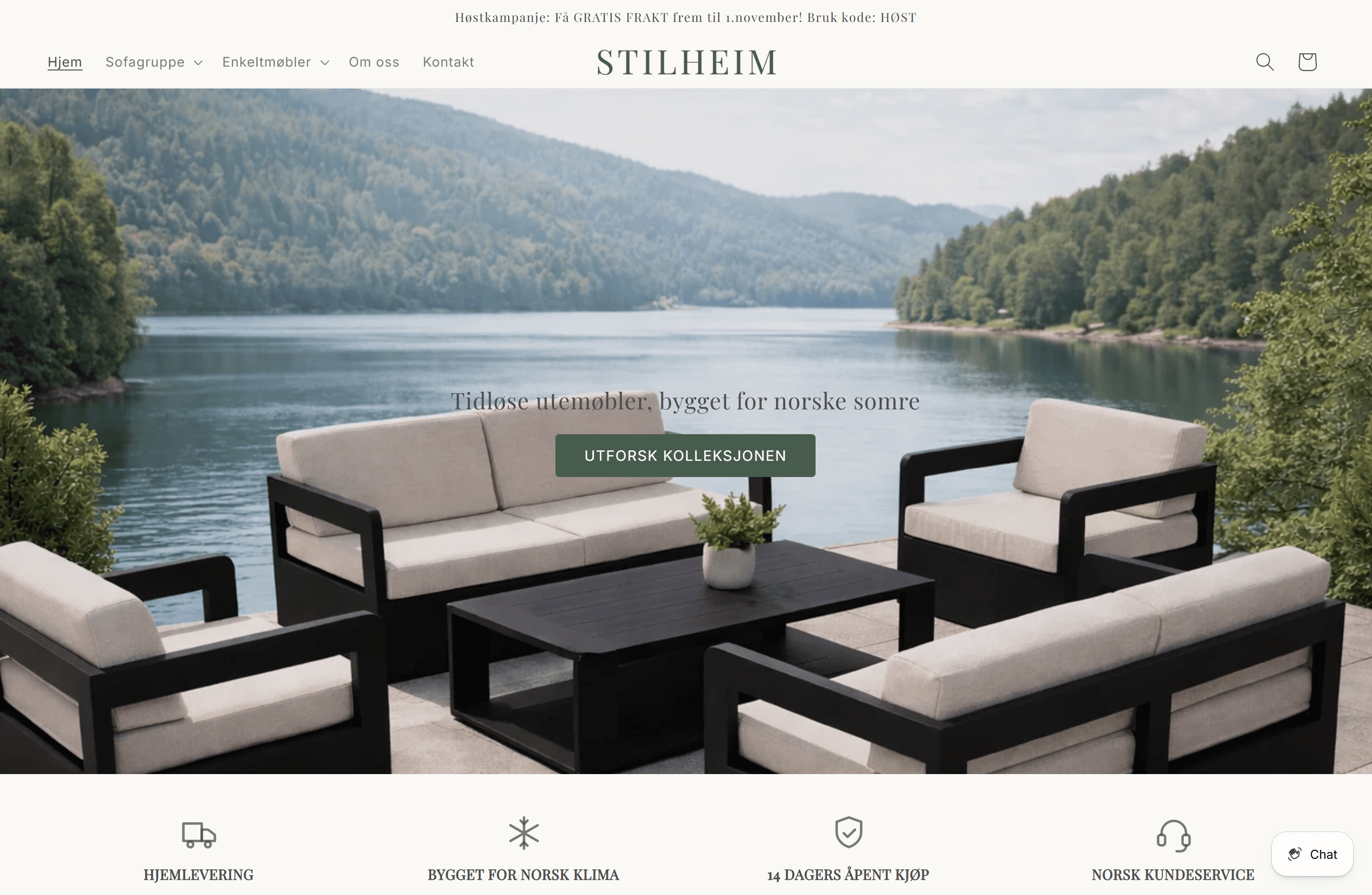 Forsiden til Stilheim med utemøbler i aluminium foran en innsjø